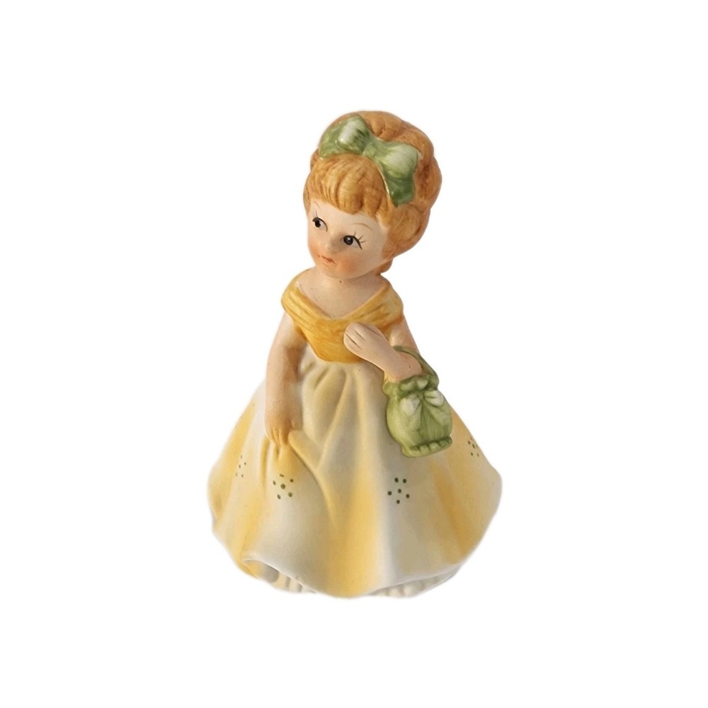 Vtg Girl With A Beautiful Dress And Green Purse Hand Painted Figurine - Picture 3 of 7